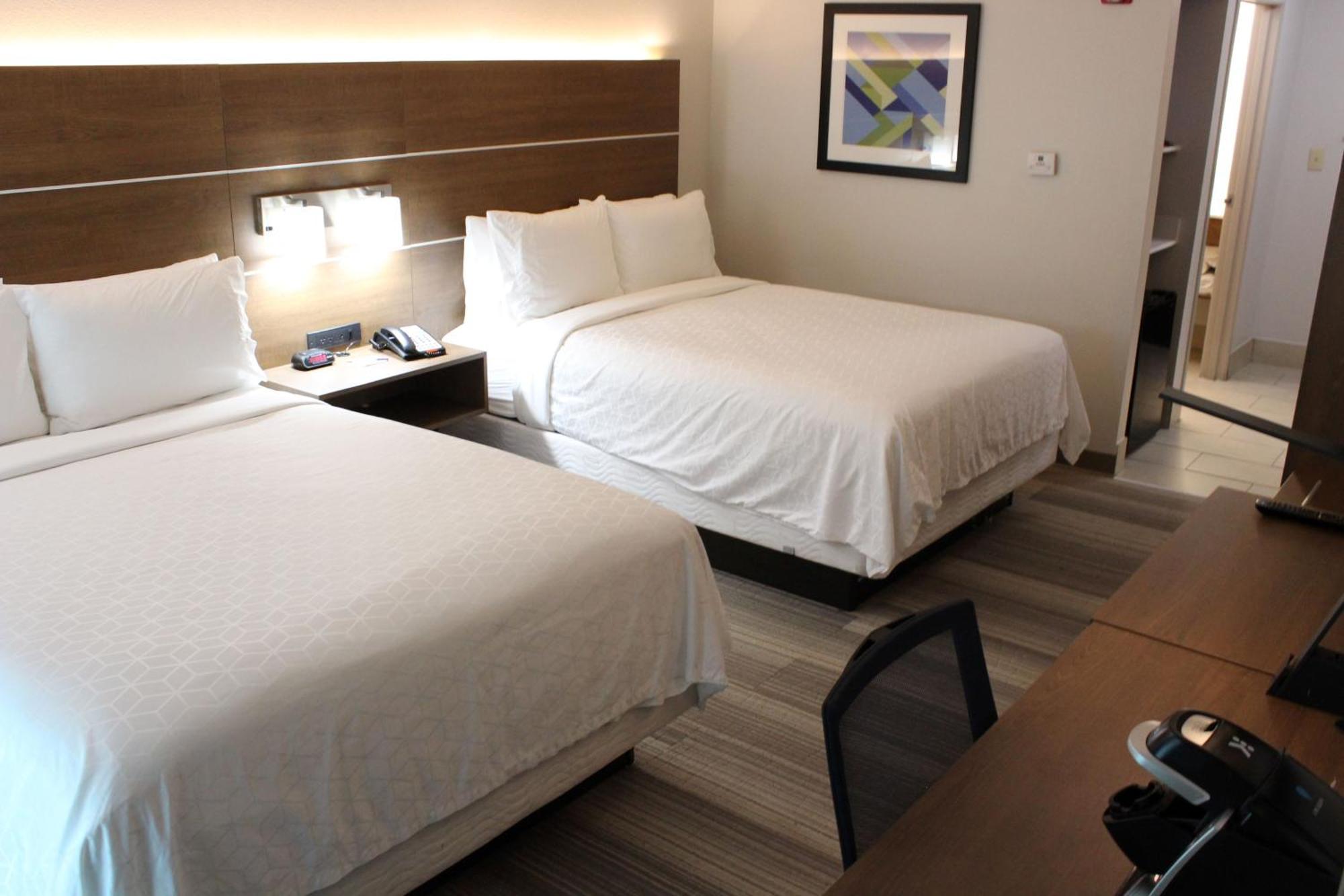 Holiday Inn Express & Suites San Antonio West Sea World Area By Ihg Exterior foto