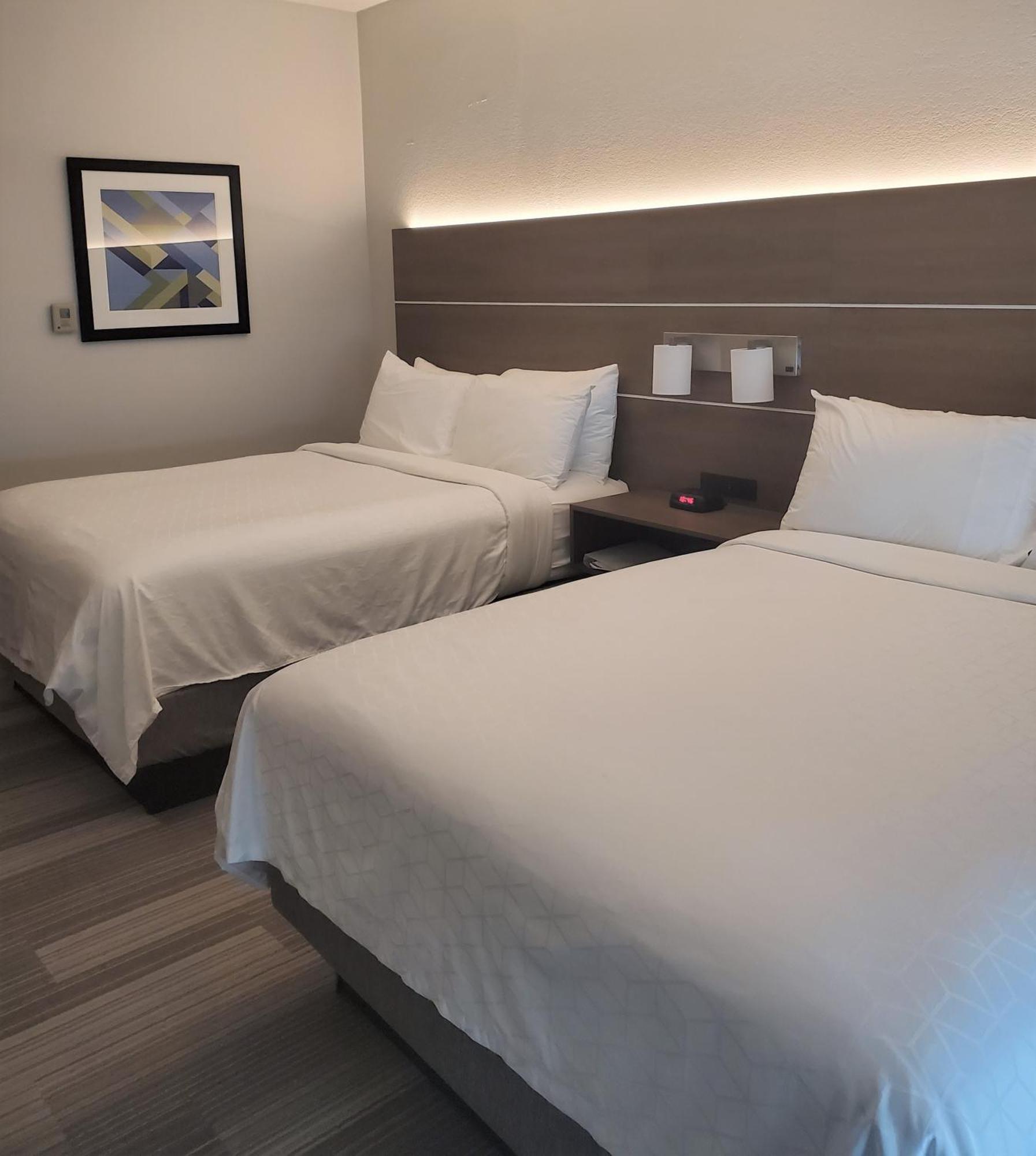 Holiday Inn Express & Suites San Antonio West Sea World Area By Ihg Exterior foto